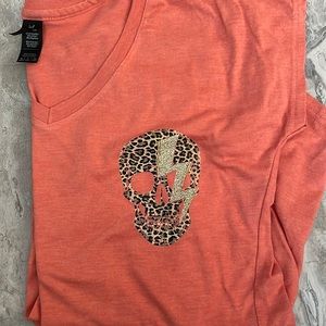 Cheetah print skull graphic tee